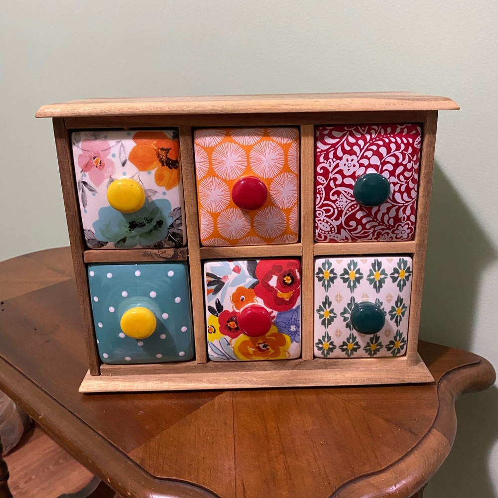 Pioneer Woman Colorful Ceramic Drawer Organizer